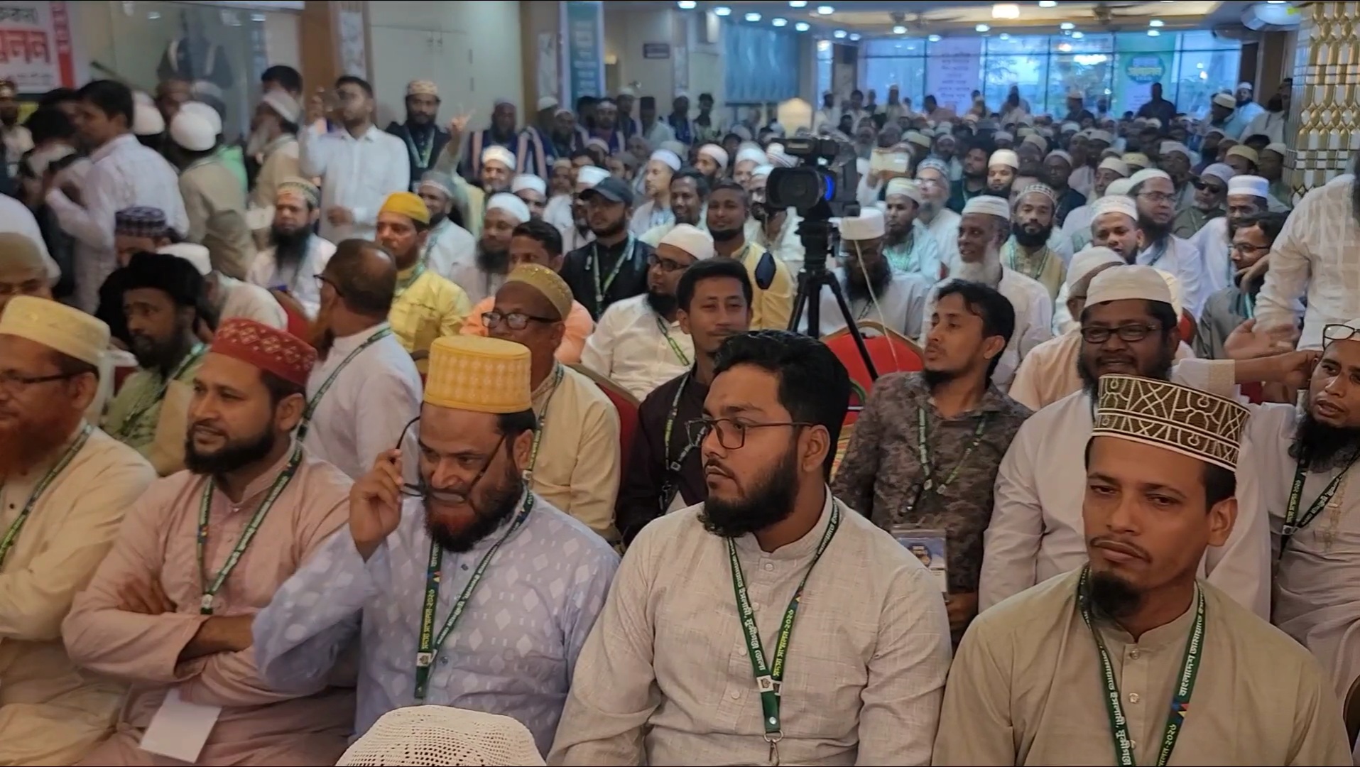 VideoCapture_20260619-193444