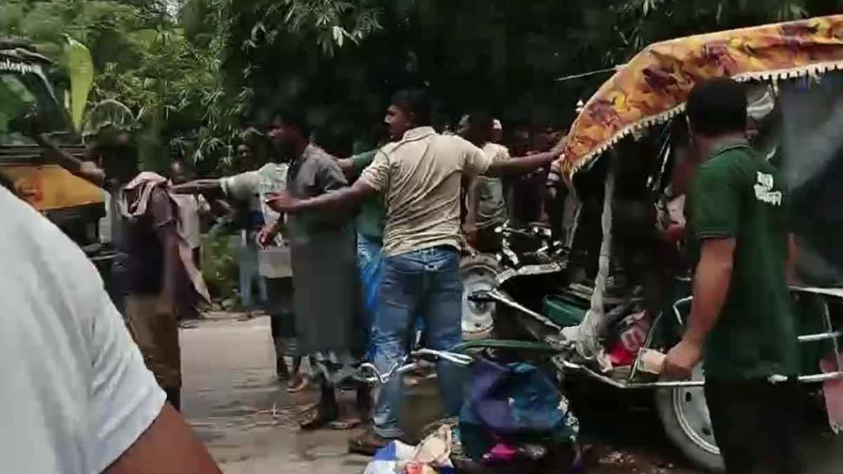 মেহেরপুরে ট্রাক-ইজিবাইক সংঘর্ষে চালক ও দুই শিশুসহ নিহত
