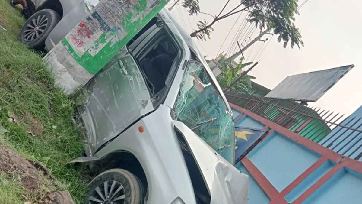 মৃত মায়ের লাশ দেখতে গিয়ে সড়ক দুর্ঘটনায় প্রাণ গেল মেয়ের
