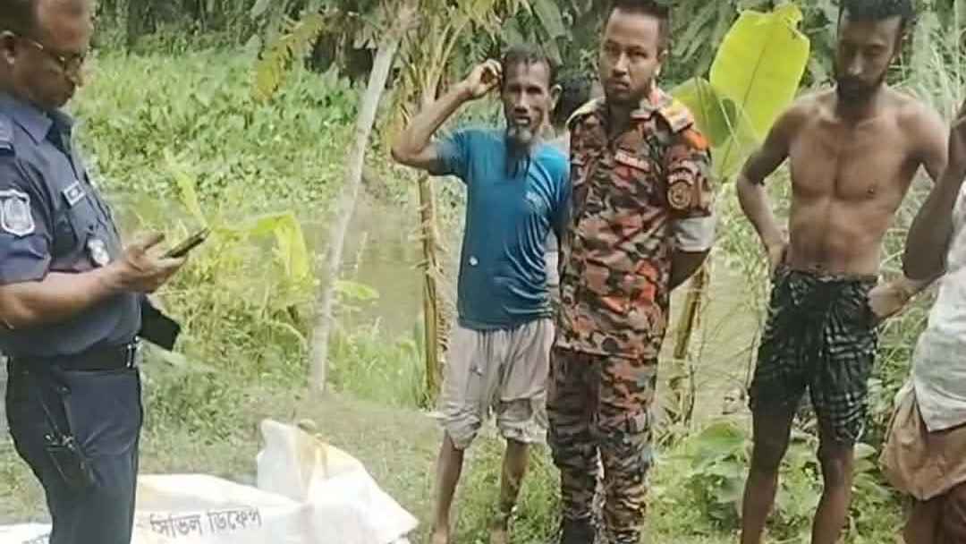 বরগুনায় খাল থেকে নিখোঁজ ব্যবসায়ীর মাথাবিহীন মরদেহ উদ্ধার