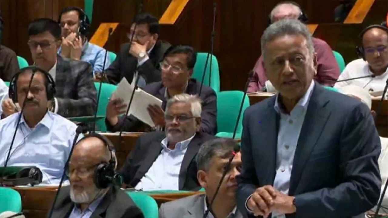 ব্যাংক রেজল্যুশন আইনের বিতর্কিত ১৮(ক) ধারা বাতিল হবে: অর্থমন্ত্রী