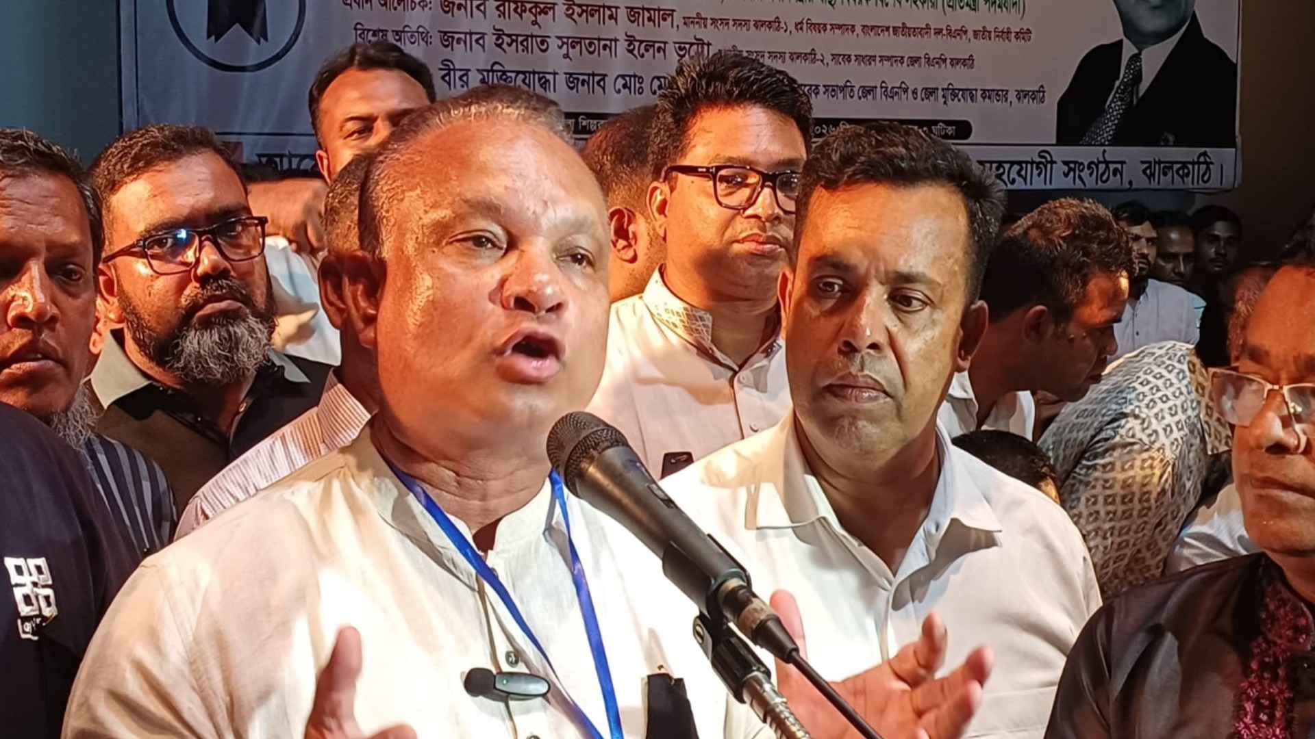বিএনপি শুধু প্রতিশ্রুতি দেয় না, বাস্তবায়নে বিশ্বাস করে: ড. জিয়াউদ্দিন