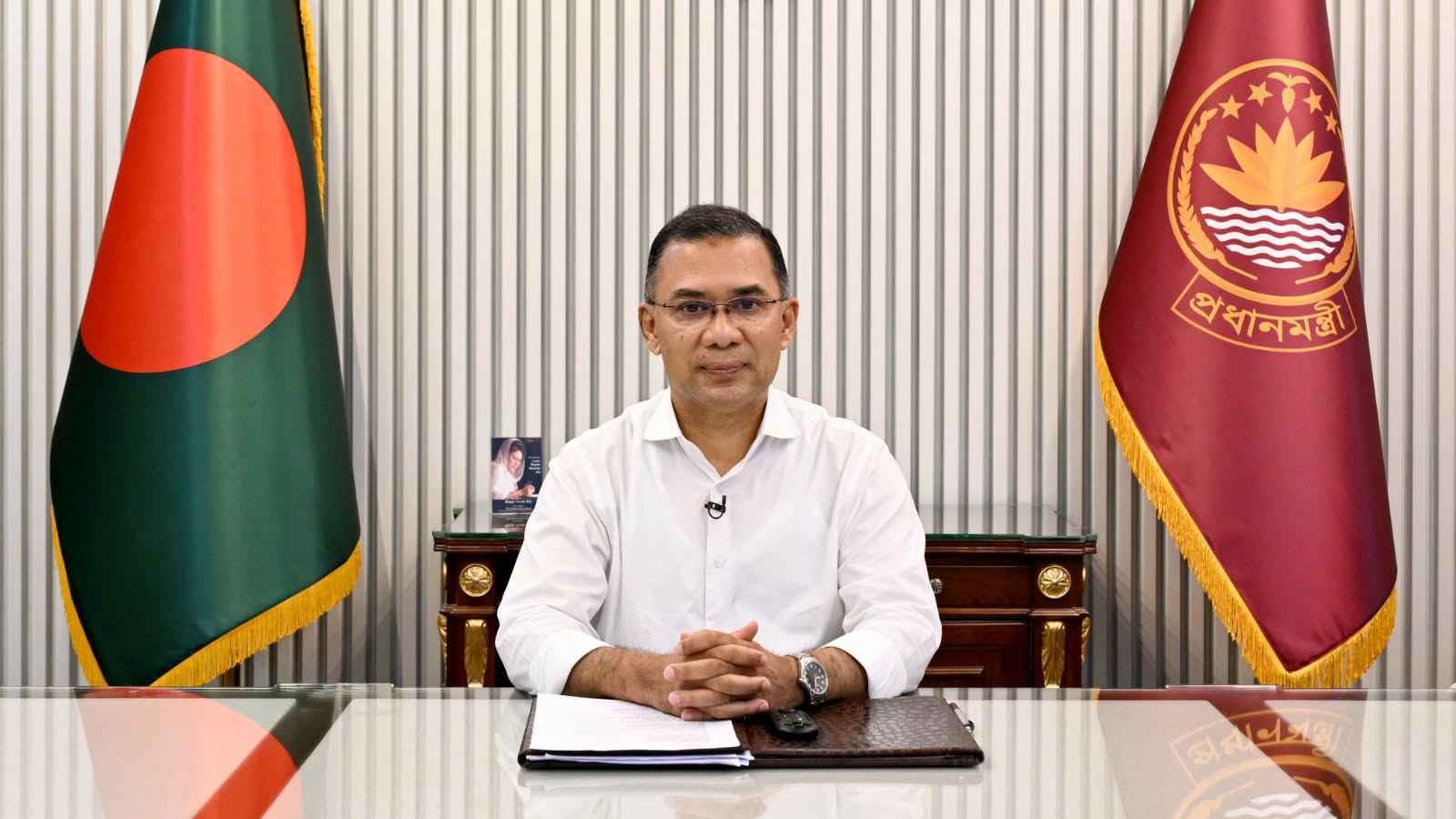 ‘মশা মারা’ শিখতে ফ্লোরিডা যাওয়ার ফাইল আটকে দিলেন প্রধানমন্ত্রী!