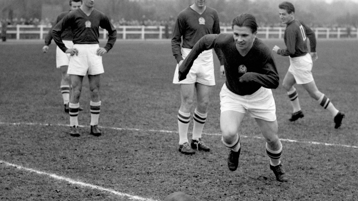 ferenc-puskas_nl27ay33unr419xm1dxh6wv2o ferenc-puskas_nl27ay33unr419xm1dxh6wv2o