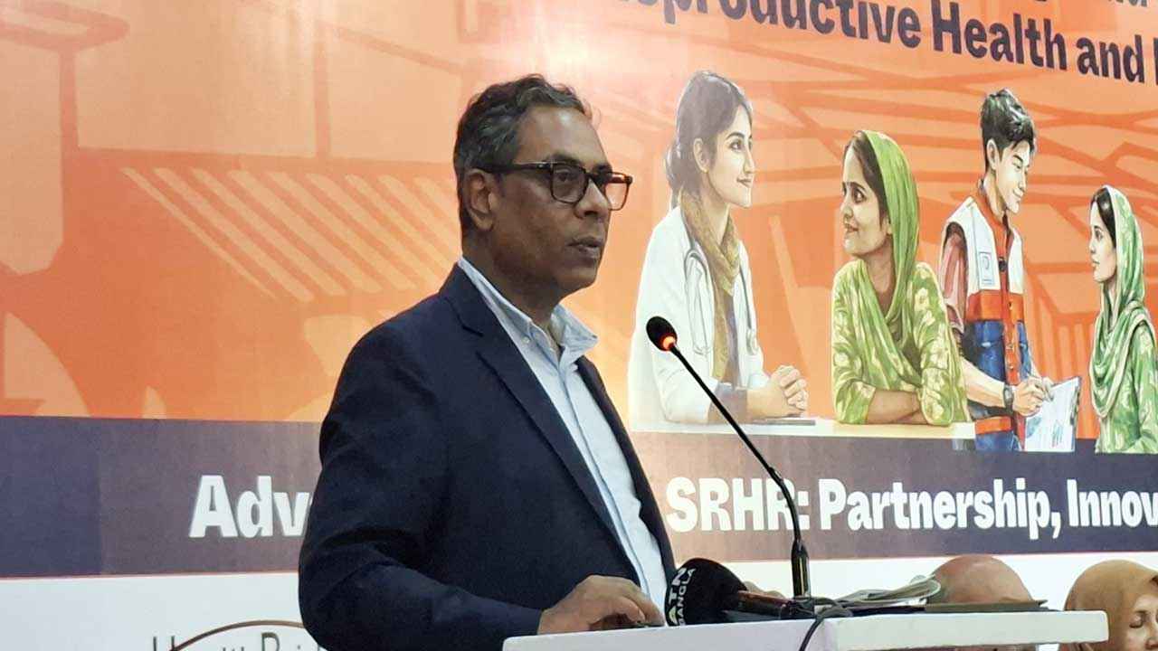 শিগগিরই ৫ হাজার চিকিৎসক নিয়োগ দেওয়া হবে: স্বাস্থ্য প্রতিমন্ত্রী