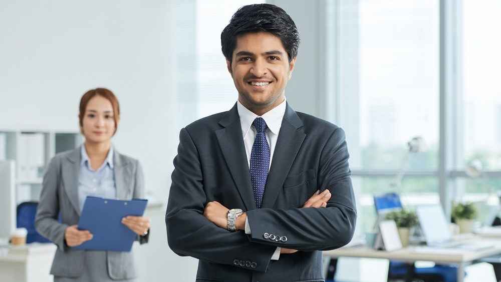 অভিজ্ঞতা ছাড়াই ৫০ জনকে চাকরি দেবে মিনিস্টার 