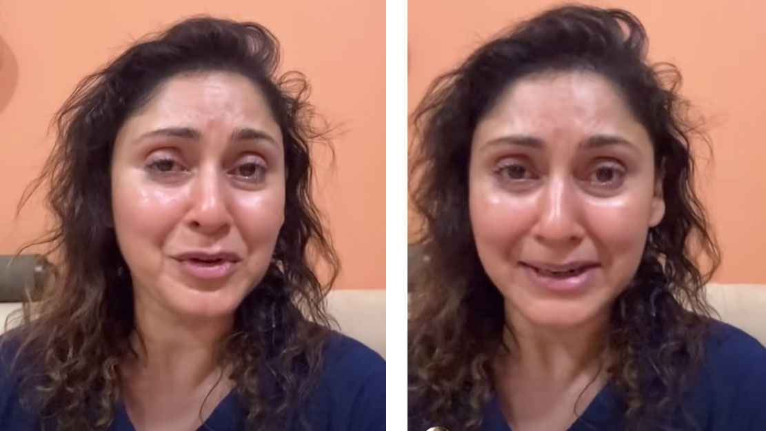 লাইভে এসে কান্নায় ভেঙে পড়লেন অভিনেত্রী