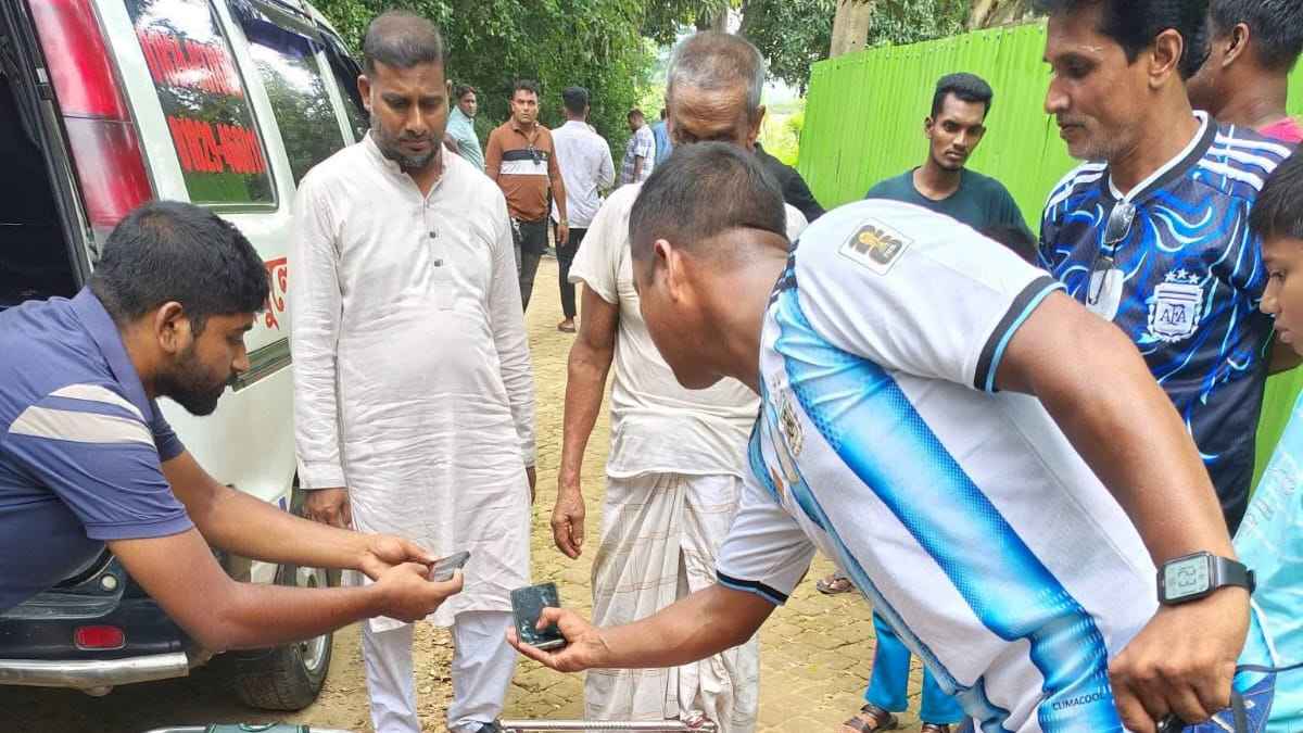 মিরসরাইয়ে রাস্তা পারাপারের সময় ট্রাকের ধাক্কায় বৃদ্ধ নিহত