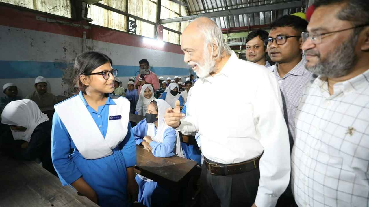 প্রধানমন্ত্রীর ছায়াসঙ্গী হিসেবে কাজ করছেন জুবাইদা রহমান: মঈন খান