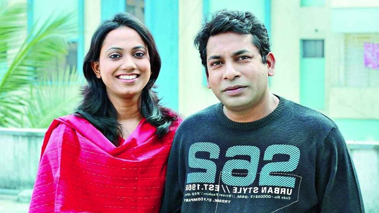 কলকাতায় মোশাররফ করিম ও তার স্ত্রীকে হেনস্তা