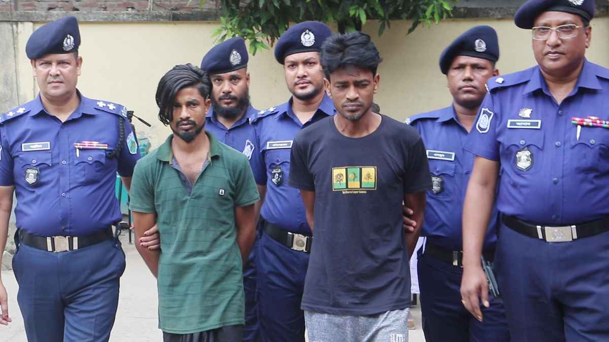 নওগাঁয় ব্যবসায়ীকে হত্যা, গ্রেফতার ২