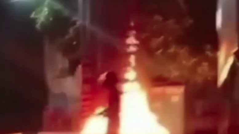 নেত্রকোনায় জুলাই স্মৃতিস্তম্ভে আগুন দেওয়ার ঘটনায় মামলা
