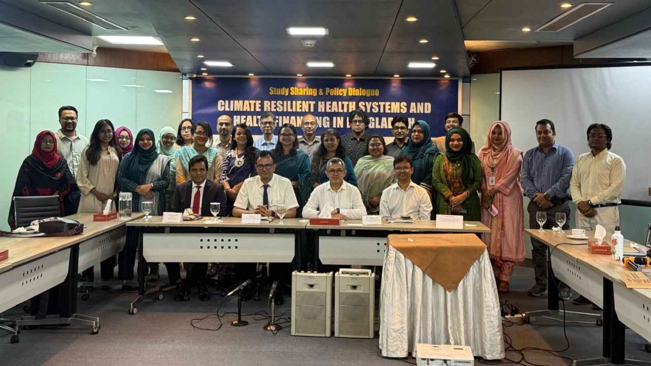 বাজেটে জলবায়ু-স্বাস্থ্য খাতে অধিক বিনিয়োগের দাবি বিশেষজ্ঞদের