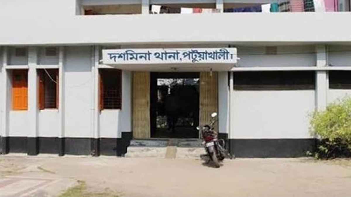 পটুয়াখালীতে খালে মিলল নিখোঁজ যুবকের হাত-পা বাঁধা মরদেহ