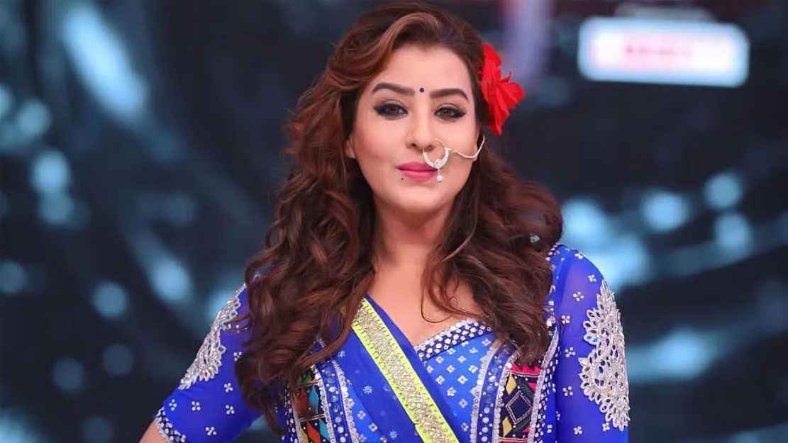 প্রযোজকের বিরুদ্ধে যৌন হেনস্তার মিথ্যা অভিযোগ, স্বীকারোক্তি অভিনেত্রীর