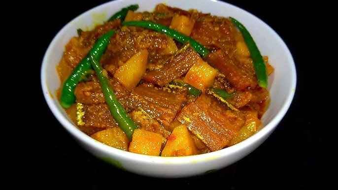 ঈদের একঘেয়েমি কাটাতে দারুণ মজাদার ‘ছুরি শুটকি ভুনা’