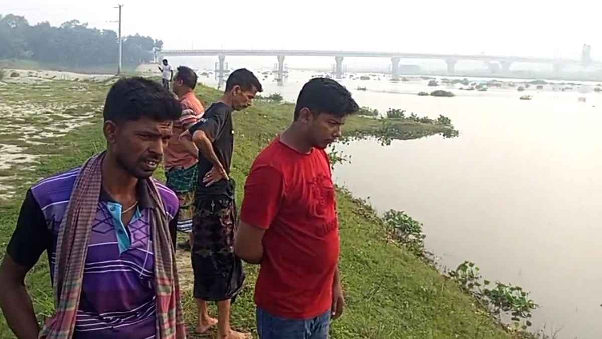সিরাজগঞ্জে নদী থেকে শতবর্ষী নারীর মরদেহ উদ্ধার