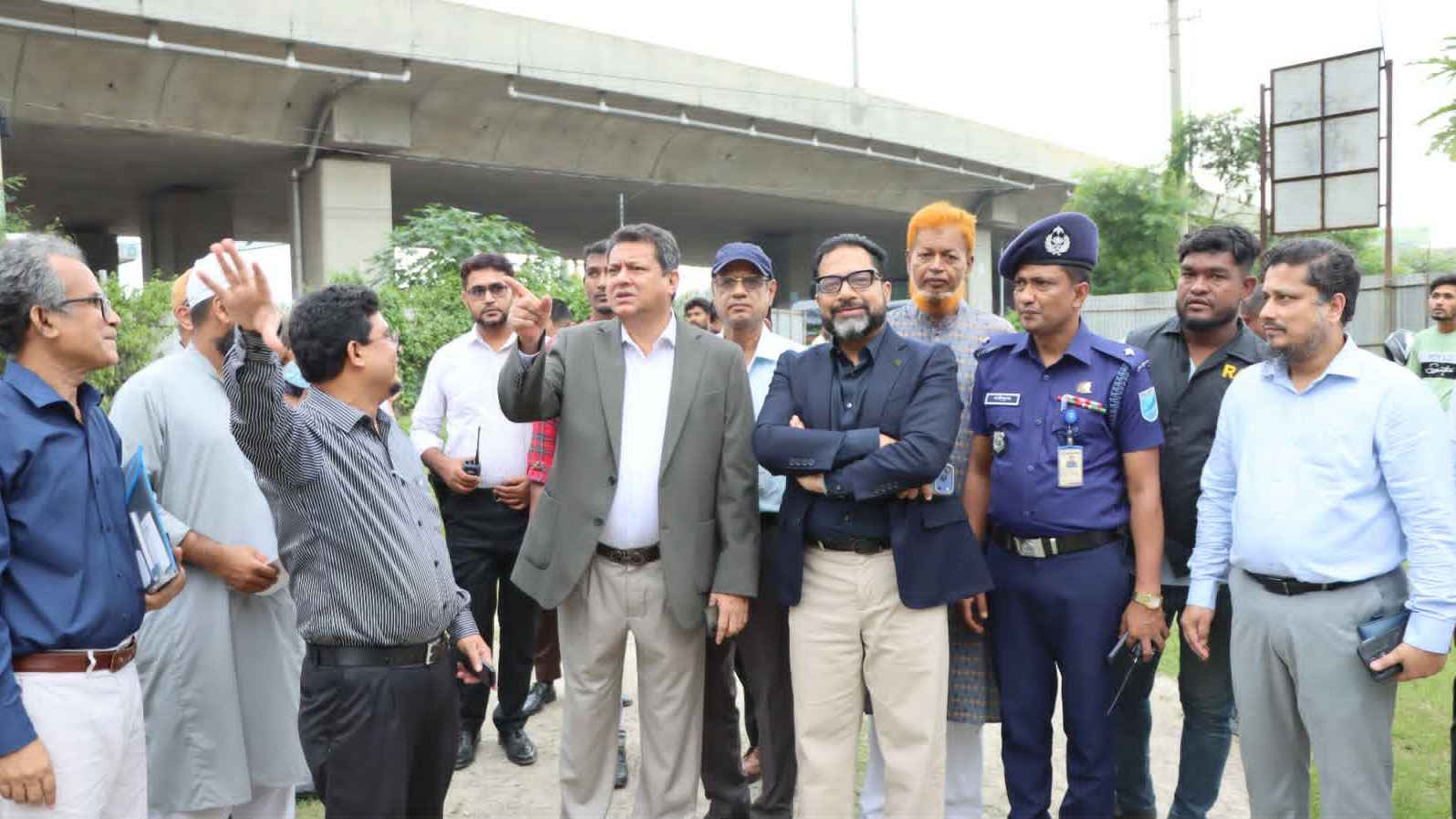 Minister zakaria taher