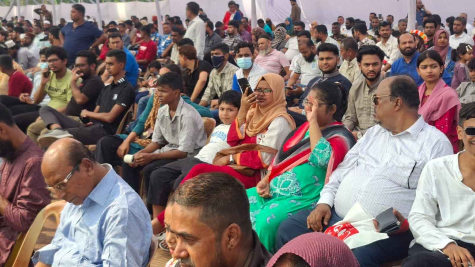 কুচকাওয়াজ দেখতে দেড় যুগ অপেক্ষা করতে হবে, কখনো ভাবিনি: দর্শনার্থী