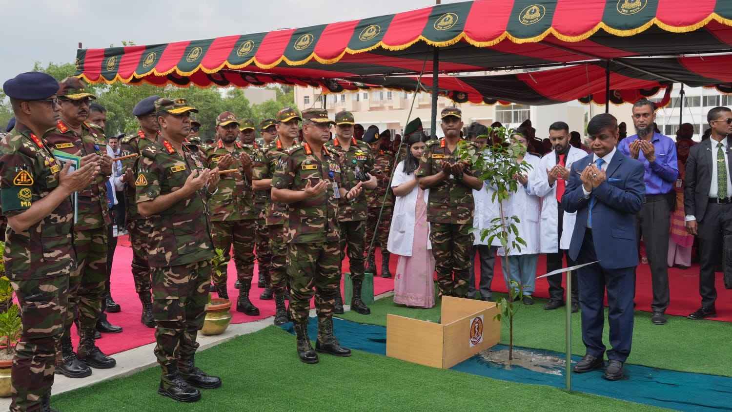 কুমিল্লায় আর্মি মেডিকেল কলেজের স্থায়ী ক্যাম্পাস উদ্বোধন