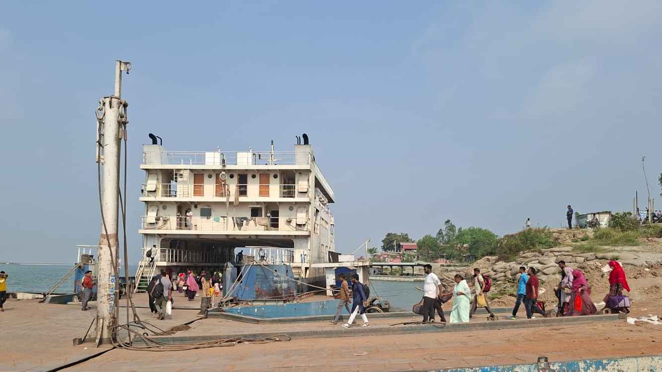 ঈদ যাত্রায় ঢাকা-আরিচা মহাসড়ক ও পাটুরিয়া-আরিচা ঘাটে ভোগান্তি নেই