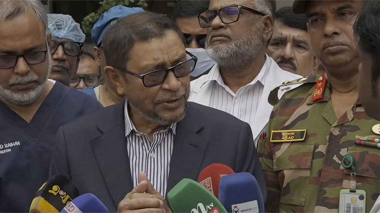 হাসপাতালে রোগী বেচাকেনা, দালালি বন্ধ করে দেবো: স্বাস্থ্যমন্ত্রী