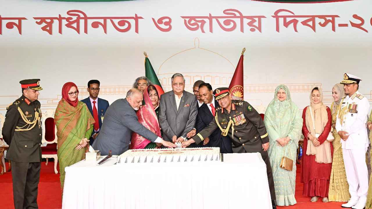 দুই দশক পর বঙ্গভবনে বাজলো ‘প্রথম বাংলাদেশ আমার, শেষ বাংলাদেশ’