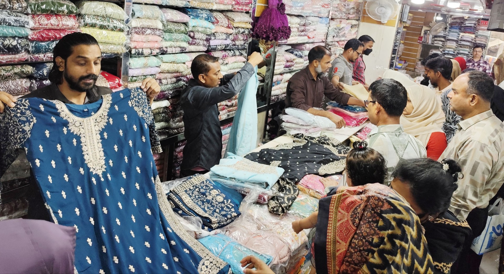 2e6cdb50-f86b-414b-89d7-57565d1752d2 2e6cdb50-f86b-414b-89d7-57565d1752d2