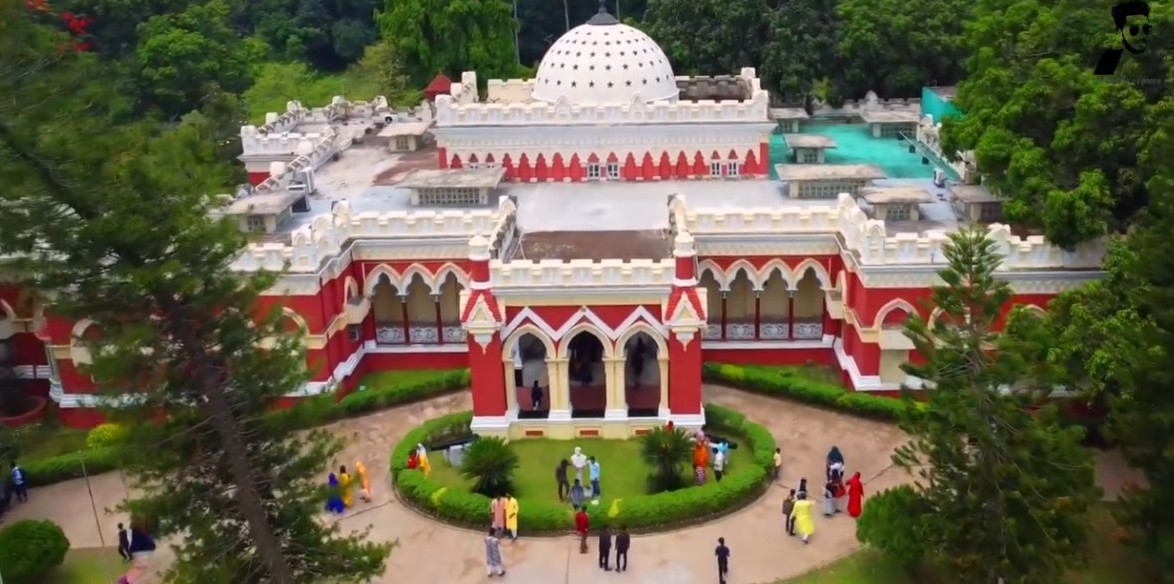 2f2f8745-b1e8-4702-ae7d-859bb7fee917