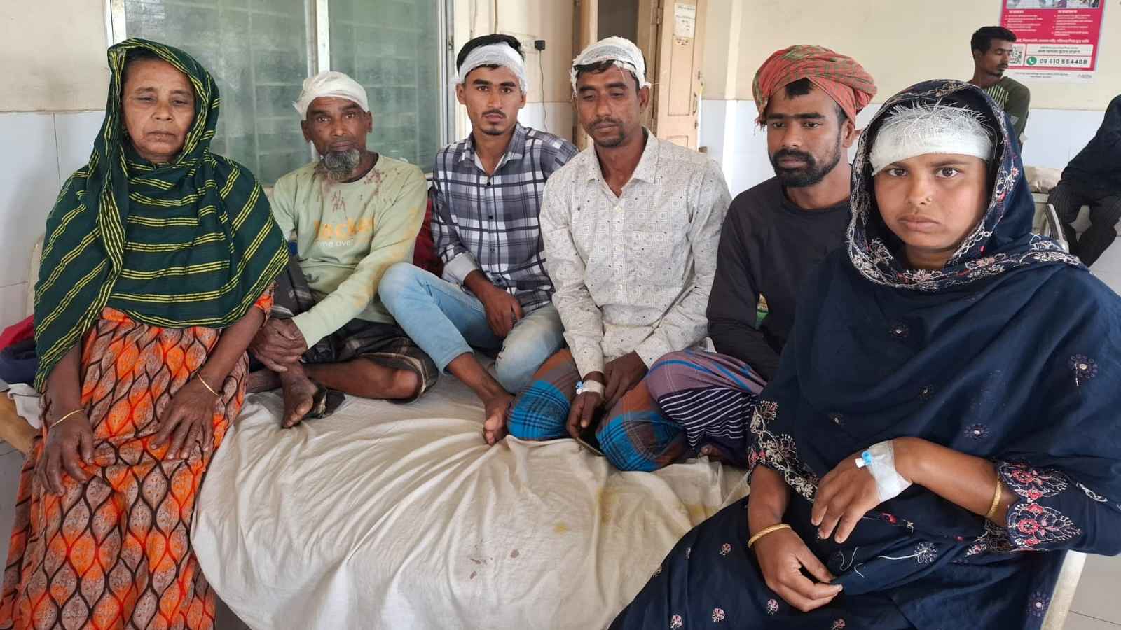 মোহনগঞ্জে হাঁস নিয়ে দ্বন্দ্বে প্রতিপক্ষের হামলায় নারীসহ আহত ৭