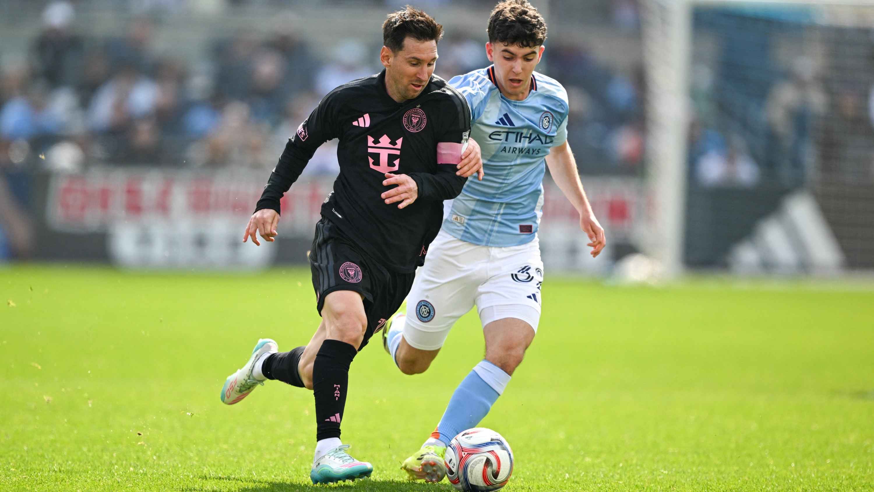 ফ্রি কিক থেকে মেসির গোল,  মিয়ামির দাপুটে জয়