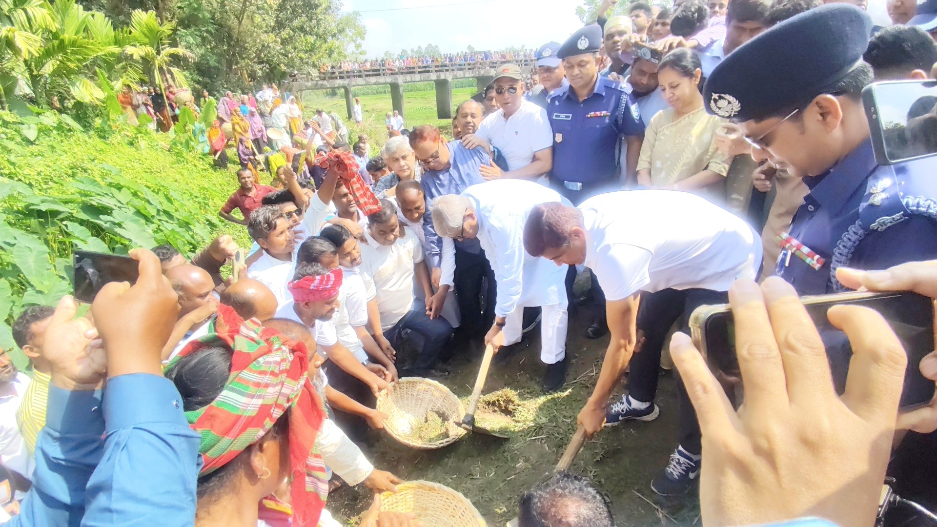 4a3d542f-c074-41e1-9c63-0acdacfbb30c