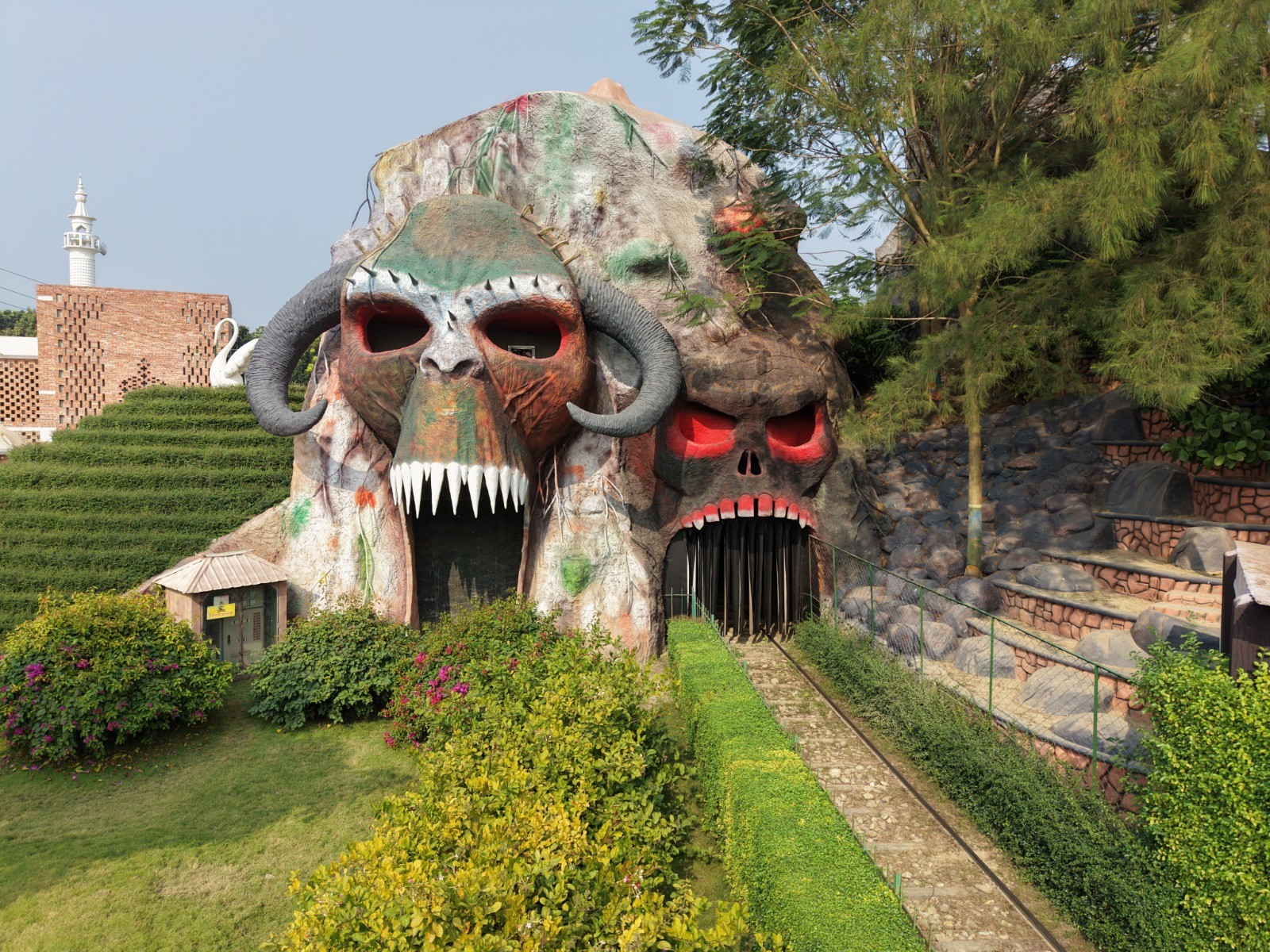 6359d125-e8f5-414f-80a1-93c5cb6205e7