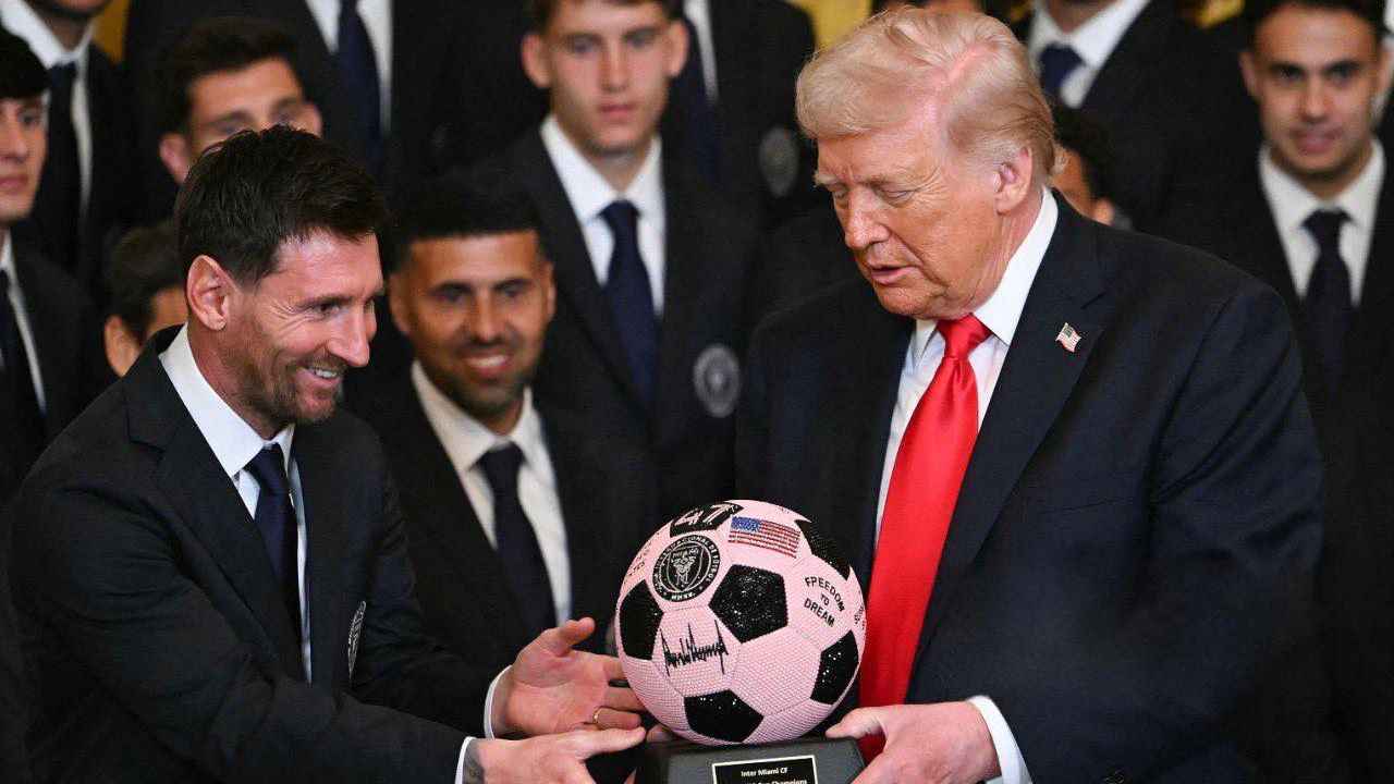 মেসি, তুমি হয়তো পেলের চেয়েও ভালো— ট্রাম্প