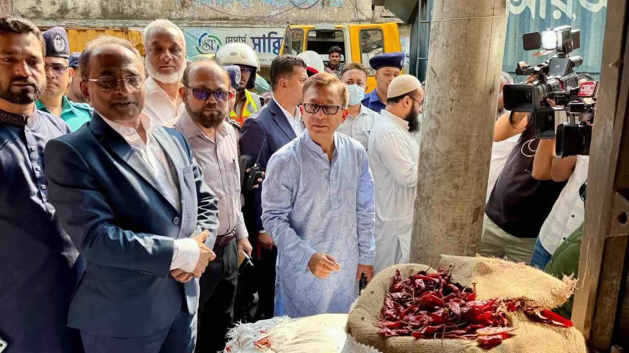 বাজারমূল্য তারতম্য অনুসন্ধানে কমিটি হবে: বাণিজ্যমন্ত্রী