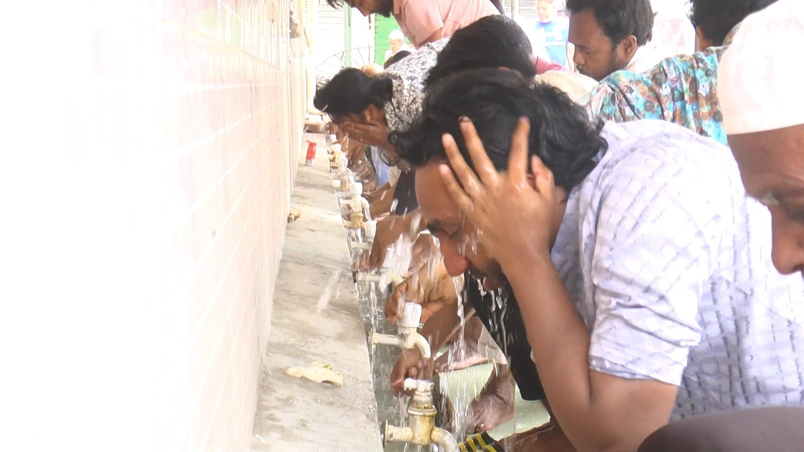 6ef42aa7-cf08-460e-a112-84c43617d7bb