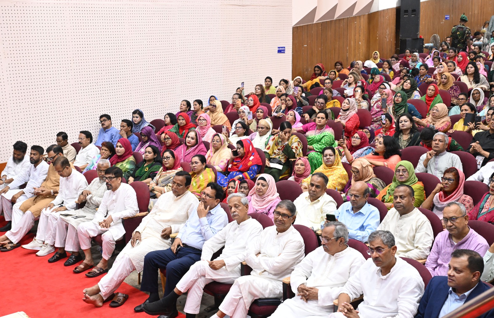 7014b5cf-3534-4237-a653-3a031a882eaf