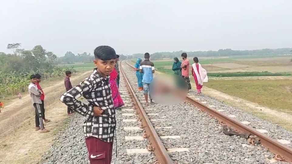 নড়াইলে ট্রেনে কাটা পড়ে এক ব্যক্তি নিহত
