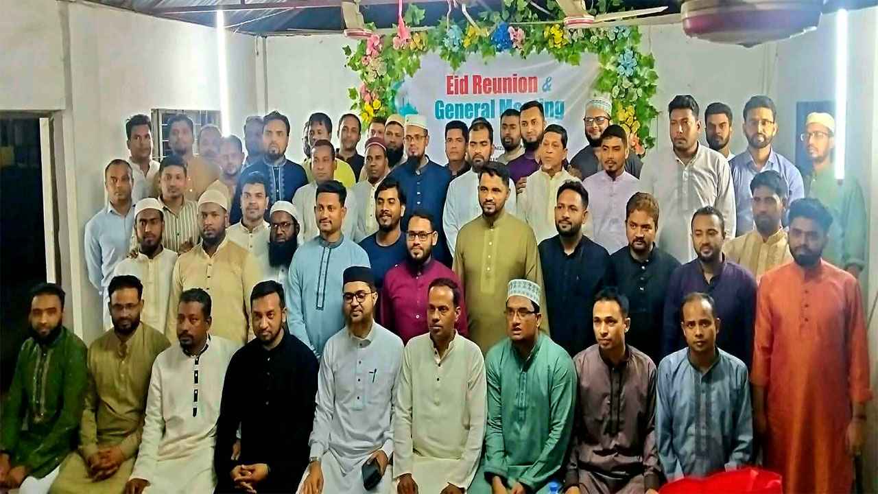 গ্রাজুয়েটস সোসাইটি চাপরাশিরহাট জোনের সভাপতি শিহাব, সম্পাদক রাকিব