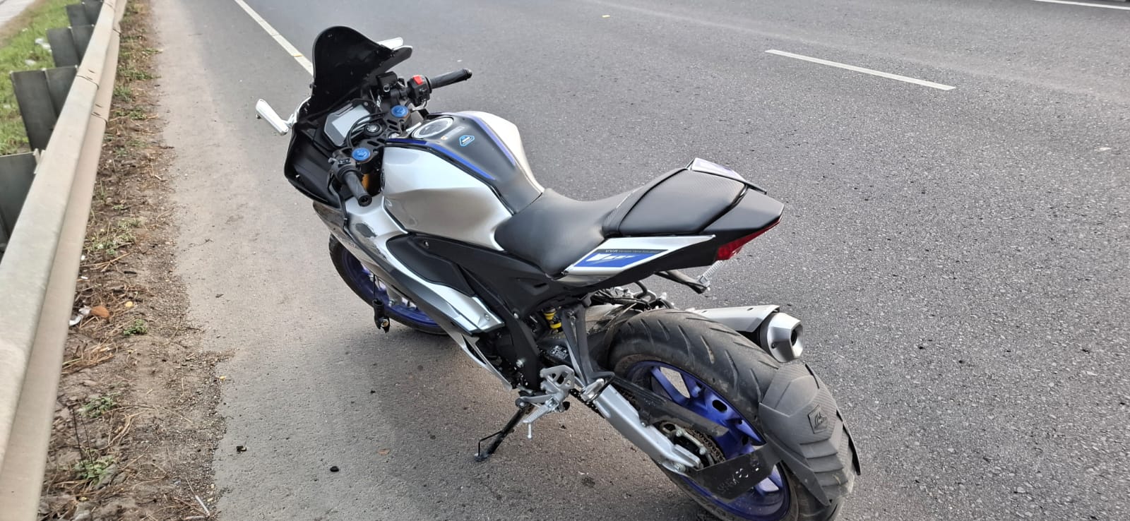 8d774664-e8fb-437f-b02c-0e0ed0b87fb4 8d774664-e8fb-437f-b02c-0e0ed0b87fb4