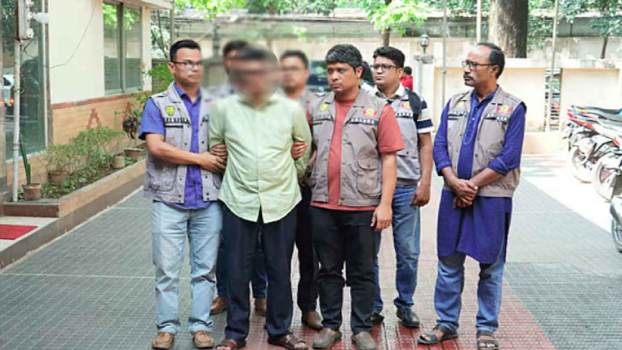 প্রধানমন্ত্রীর উপদেষ্টা পরিচয়ে প্রতারণার অভিযোগে একজন গ্রেফতার