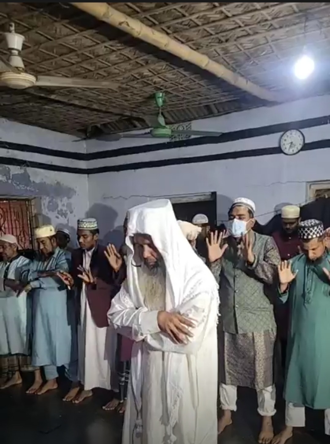 9c183549-562b-45fc-9982-41e7aa3c6900