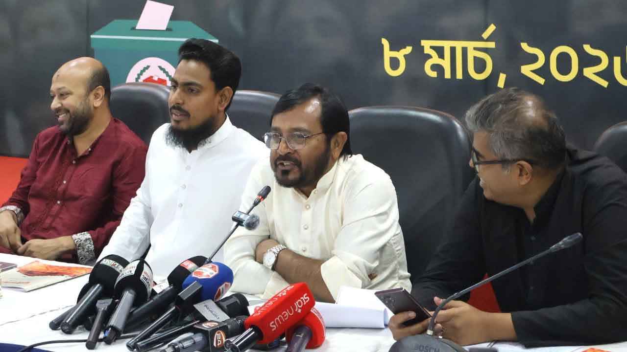 ‘জুলাই সনদ বাস্তবায়ন না করলে রাষ্ট্রে বিভেদের দায় সরকারকেই নিতে হবে’