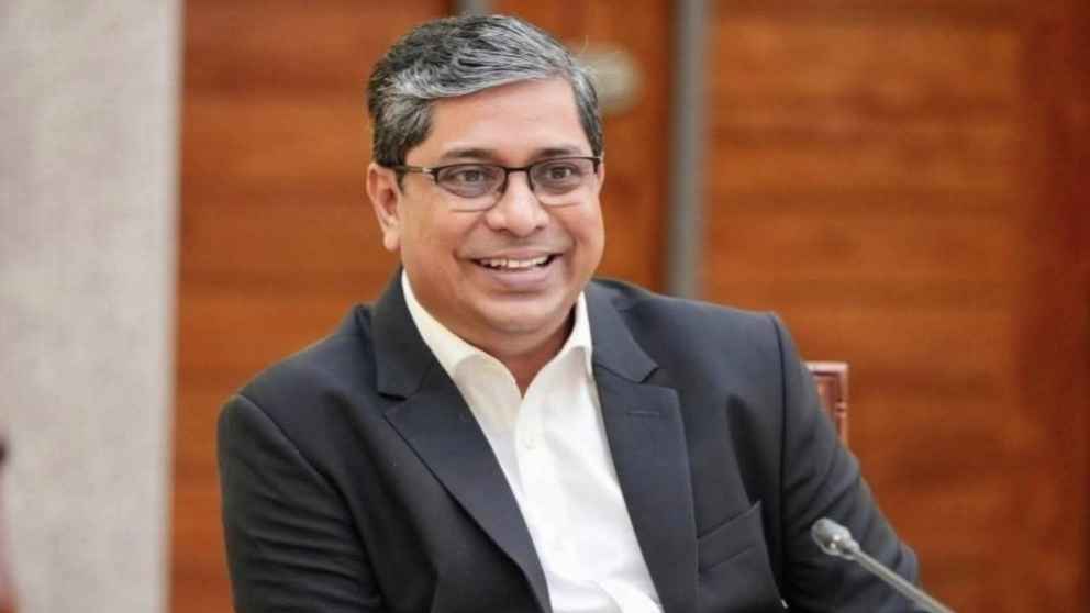 দলীয় পদ ছাড়লেন এলজিআরডি প্রতিমন্ত্রী শাহে আলম