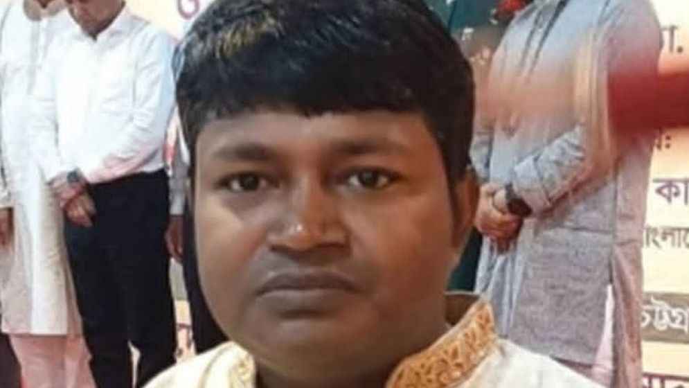 বিএনপি নেতার বাড়িতে এলোপাথাড়ি গুলি, মা-ছেলে গুলিবিদ্ধ