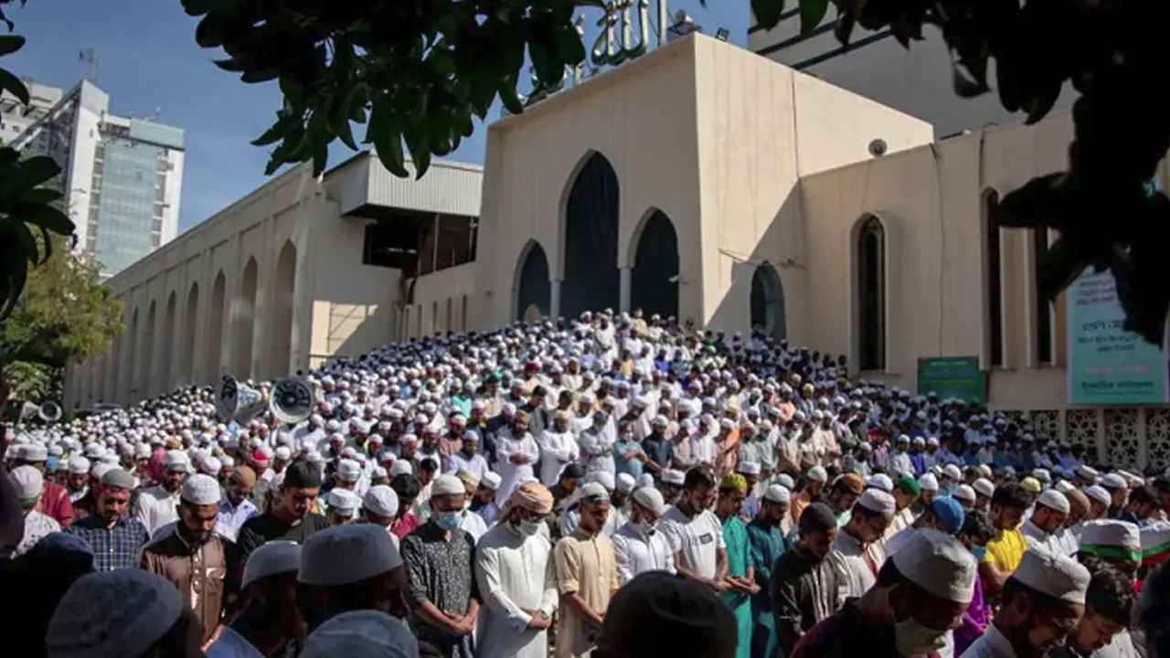 বায়তুল মোকাররমে ঈদুল ফিতরের ৫ জামাত, সময়সূচি প্রকাশ