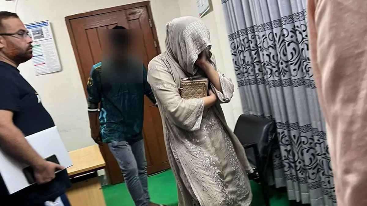 DU student detained with BRUR student