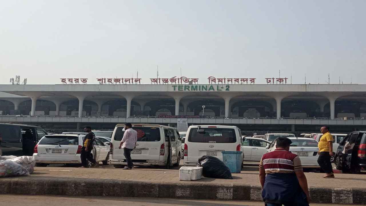 ৮ দিনে ২৬৮ ফ্লাইট বাতিল