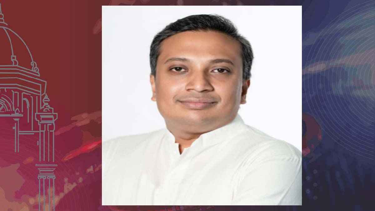 গাজীপুর জেলা পরিষদের নতুন প্রশাসক ইশরাক আহমদ সিদ্দিকী