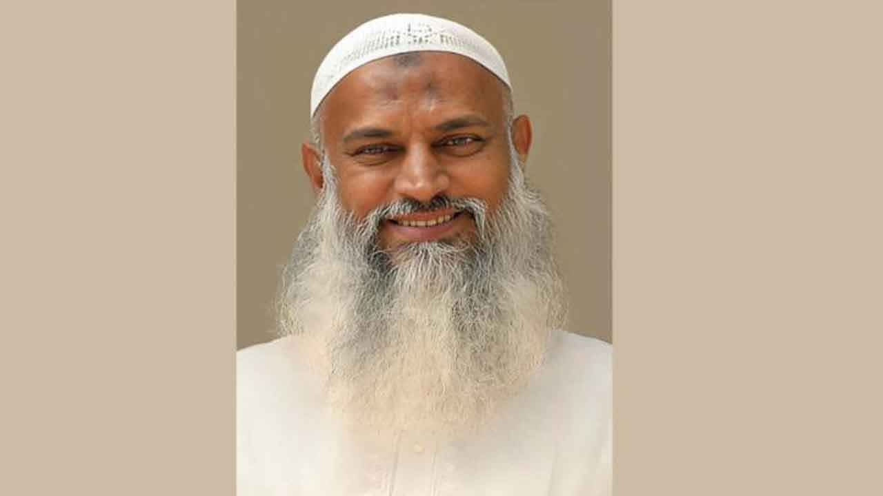 ওমরাহ ও ভিজিট ফোরামে যোগ দিতে সৌদি গেলেন ধর্মমন্ত্রী